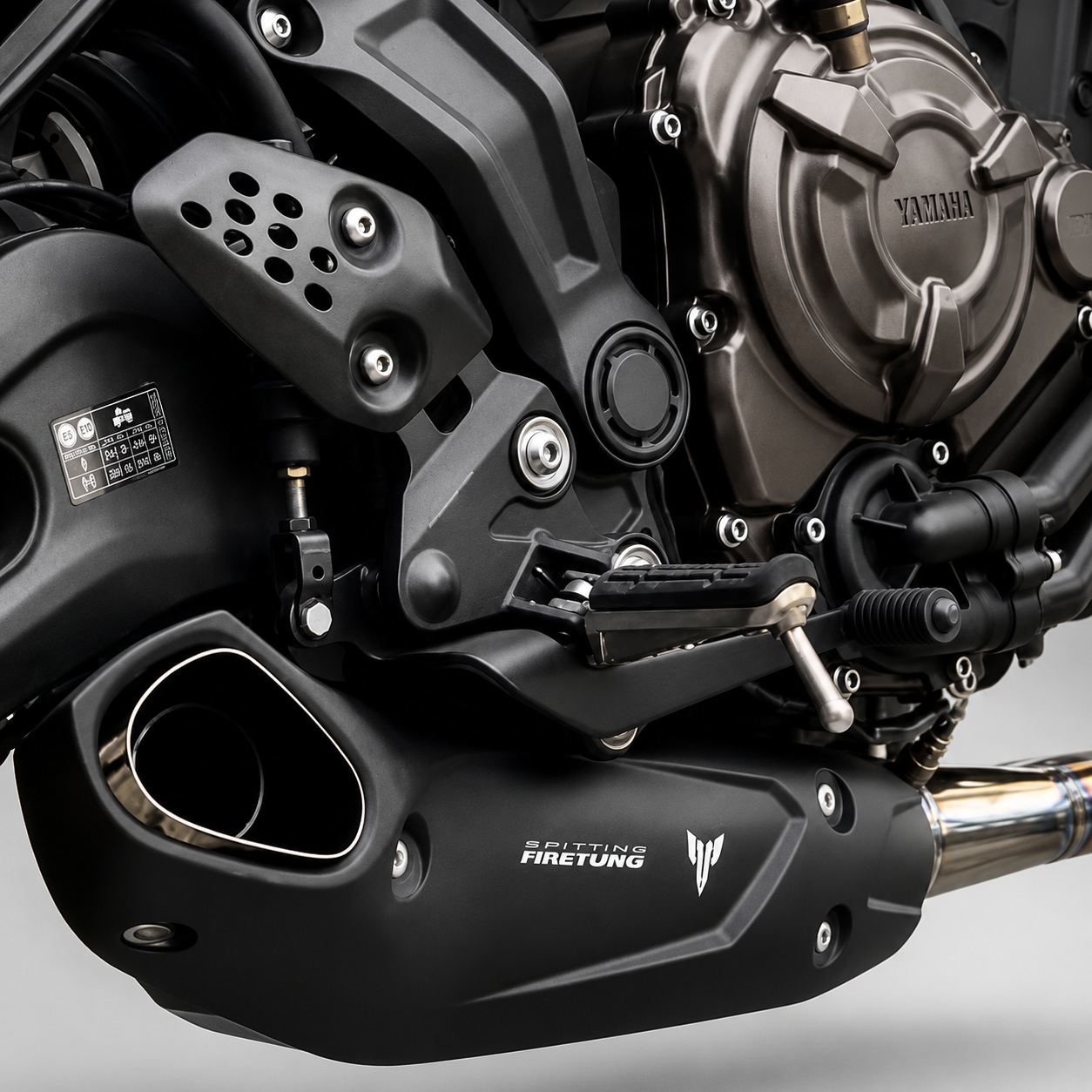 Firetong Full Exhaust System for Yamaha MT-07 2015–2026